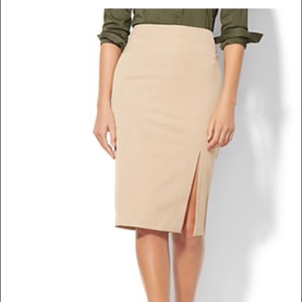 New York & Company Tan skirt size 8